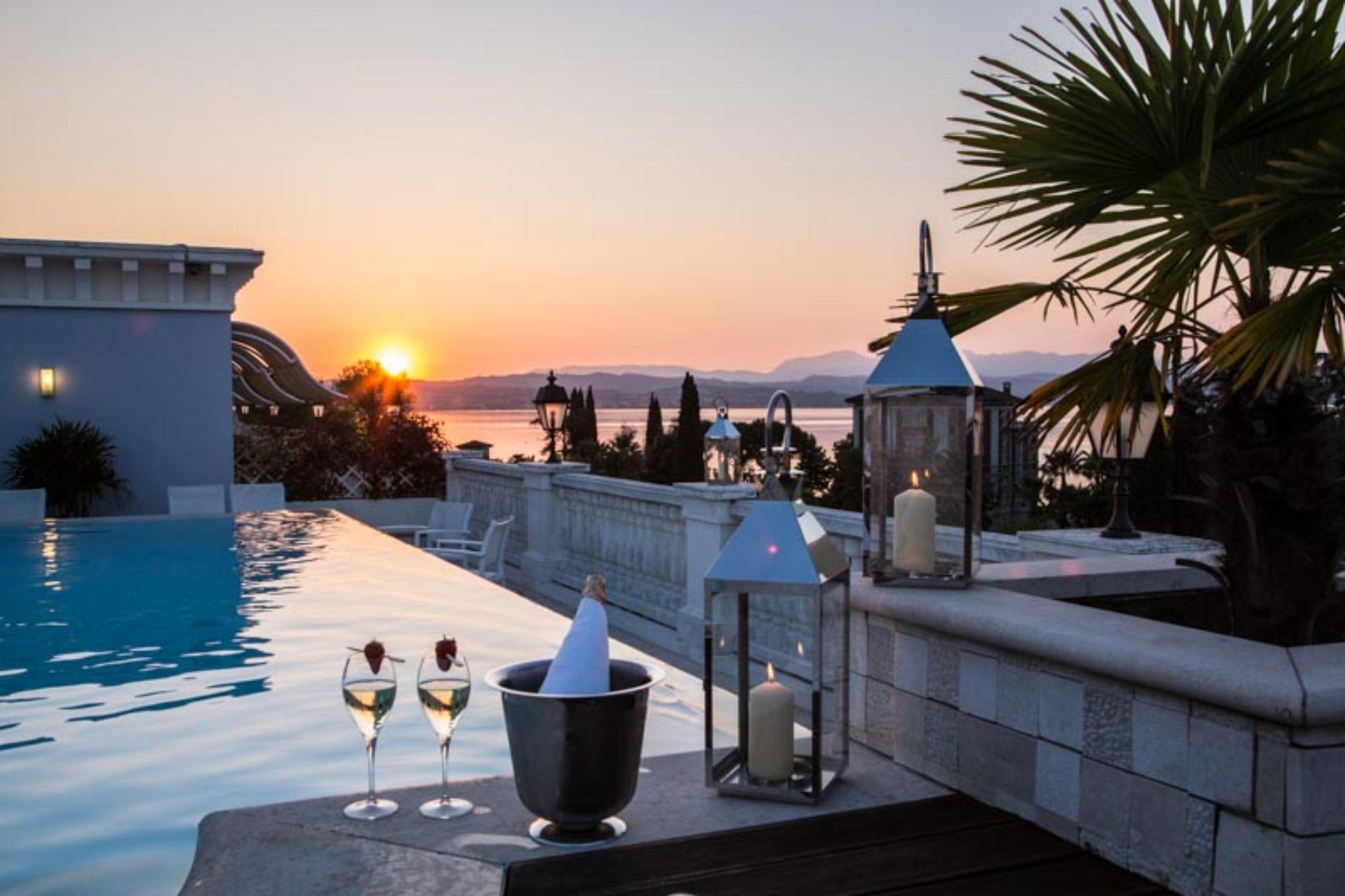 דסנזאנו דל גארדה Palace Hotel Desenzano מראה חיצוני תמונה