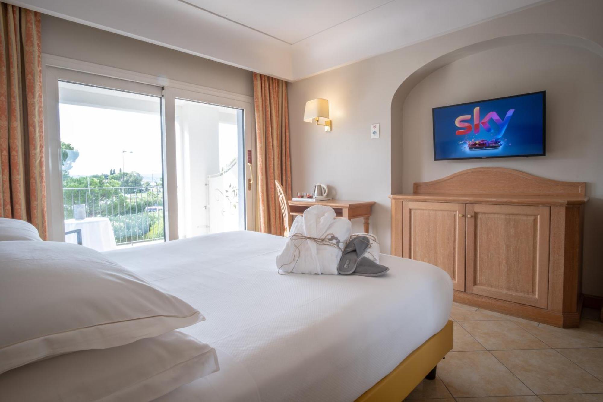 דסנזאנו דל גארדה Palace Hotel Desenzano מראה חיצוני תמונה