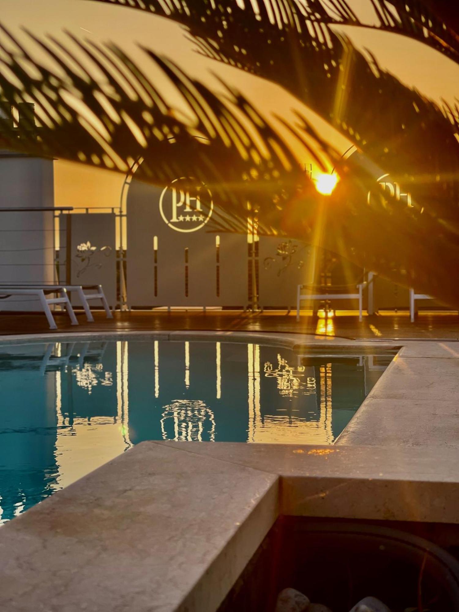 דסנזאנו דל גארדה Palace Hotel Desenzano מראה חיצוני תמונה